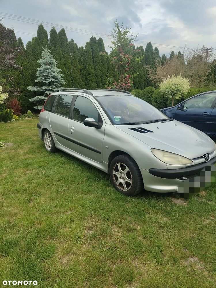 Peugeot 206 - 4