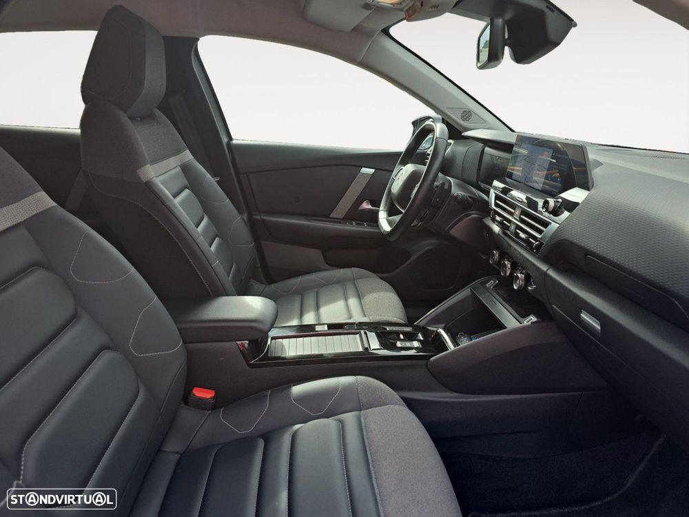 Citroën C4 1.2 PureTech Max EAT8 - 15