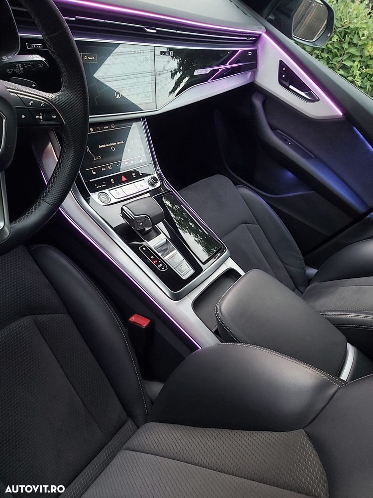 Audi Q8 60 TFSIe quattro tiptronic - 17