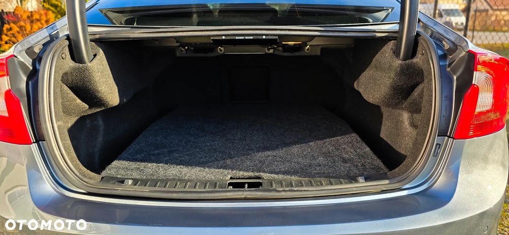 Volvo S60 T5 AWD Summum - 22