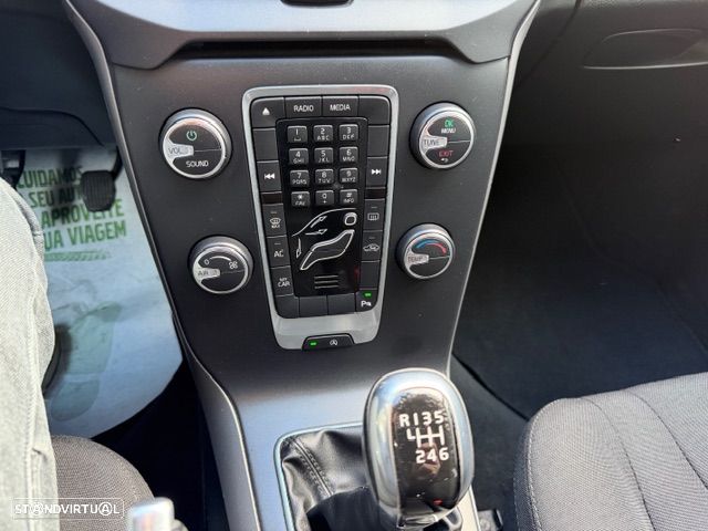 Volvo V40 1.6 D2 Eco Momentum - 12