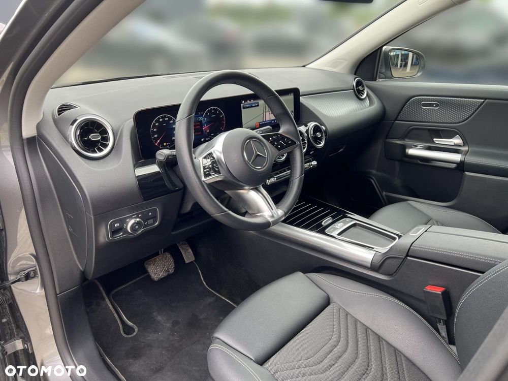 Mercedes-Benz GLA 220 mHEV 4-Matic 8G-DCT - 11