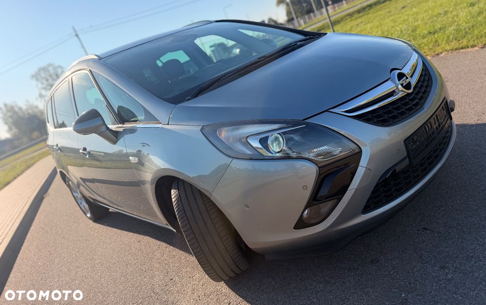 Opel Zafira Tourer 2.0 CDTI ecoFLEX Start/Stop Edition - 10