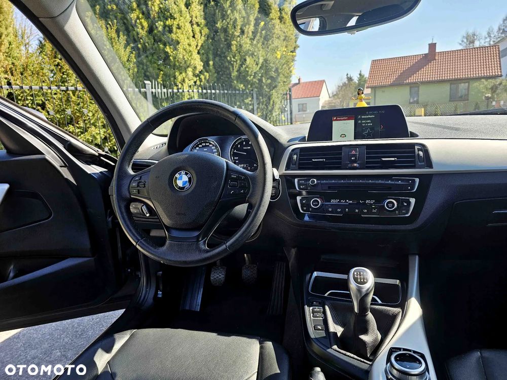 BMW Seria 1 118i Edition Metropolitan - 20
