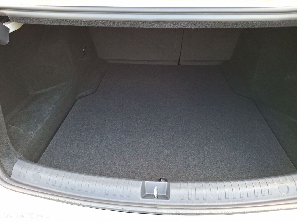 BYD Seal 6 - 19