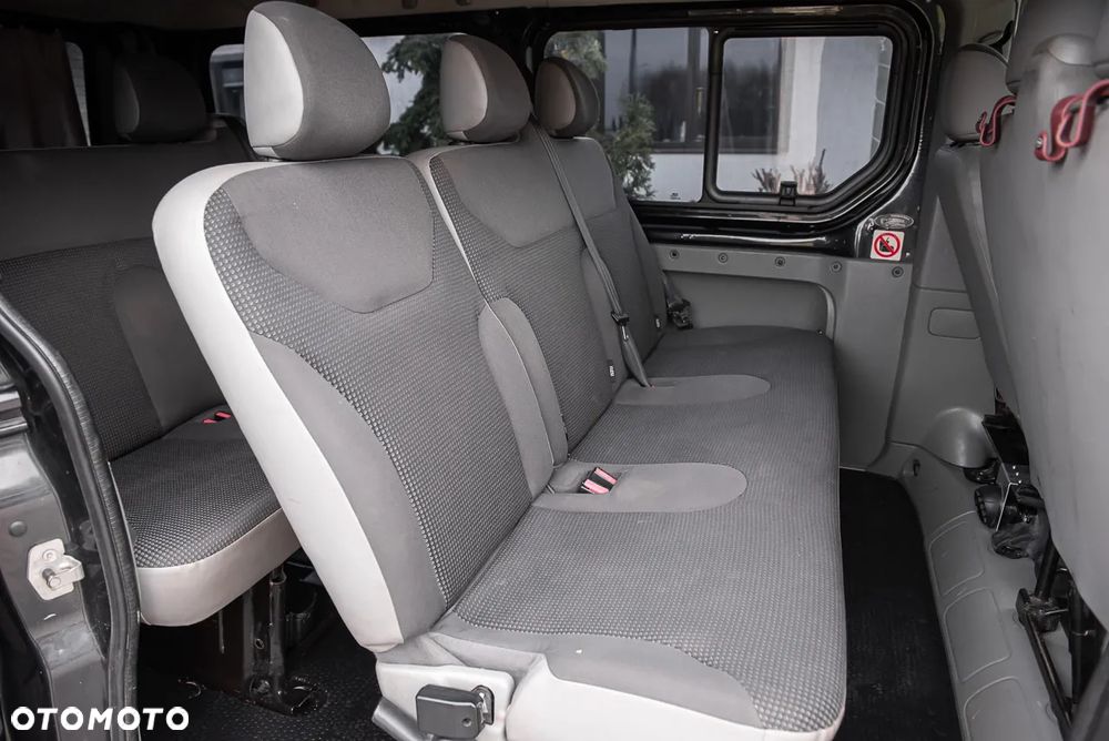 Opel Vivaro L2H1 - 12