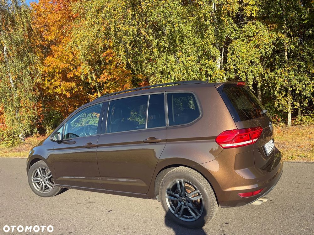 Volkswagen Touran - 7