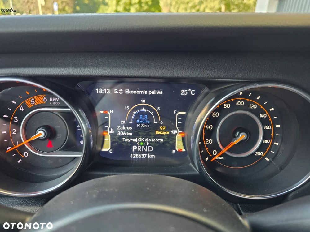 Jeep Wrangler Unlimited 2.2 CRD Sahara - 31