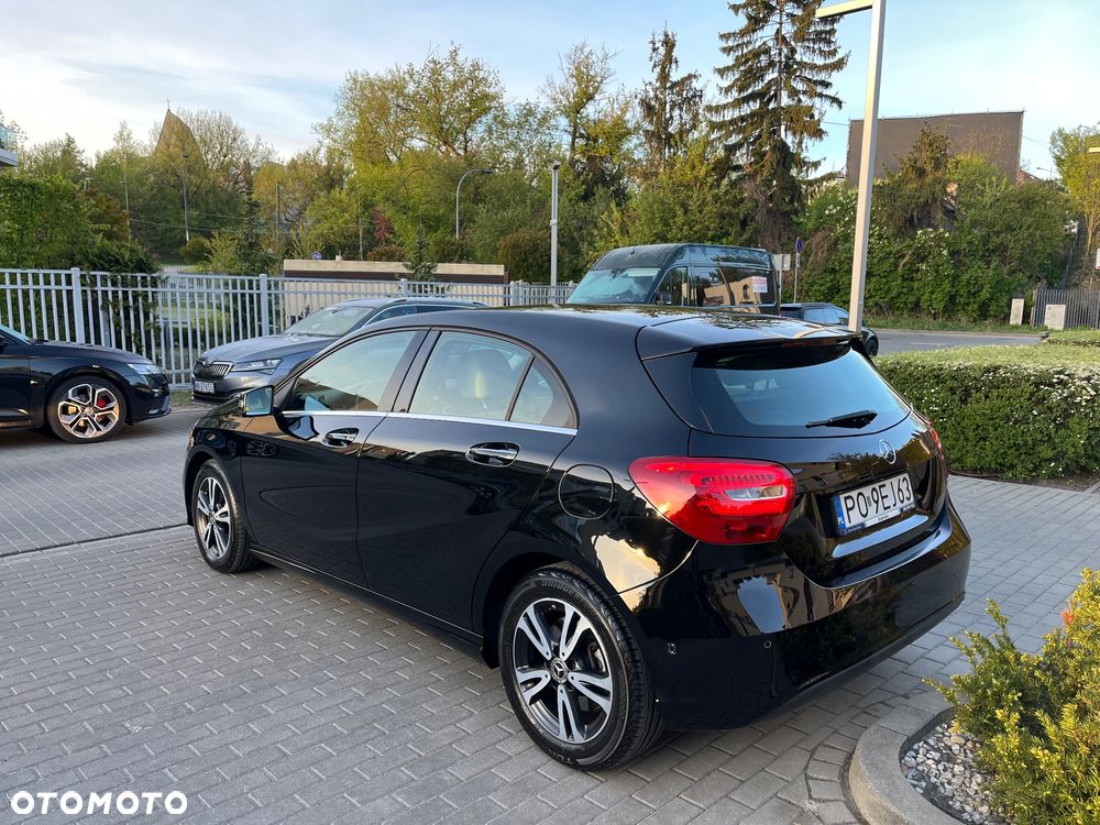 Mercedes-Benz Klasa A 220 4-Matic Style - 3
