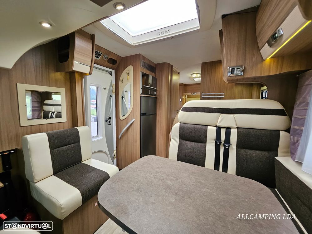 Pilote Aventura G740 CAMA CENTRAL/BASCULANTE - 16