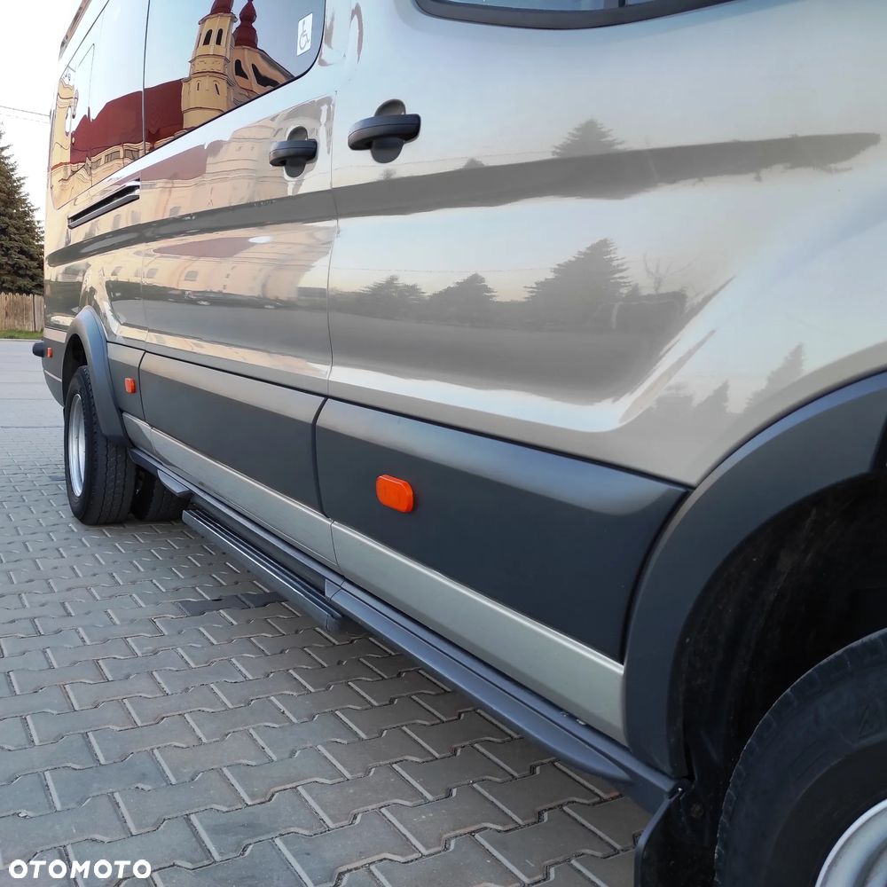 Ford Transit Autobus 18 osób 2.2 TDCI 155 KM 2017 r - 14