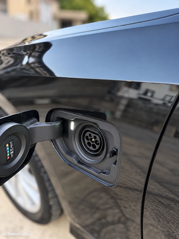 BMW 320 e Auto — fotografia 13