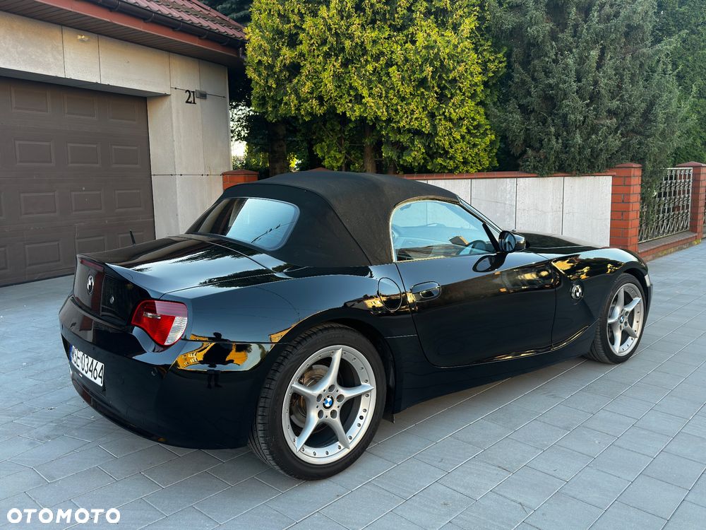 BMW Z4 2.5i - 10