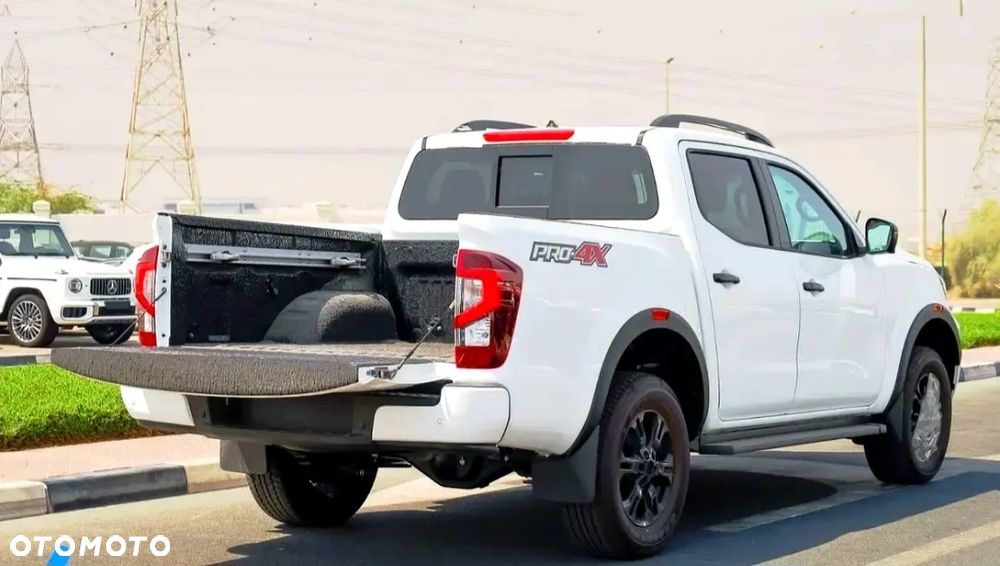 Nissan Navara - 14