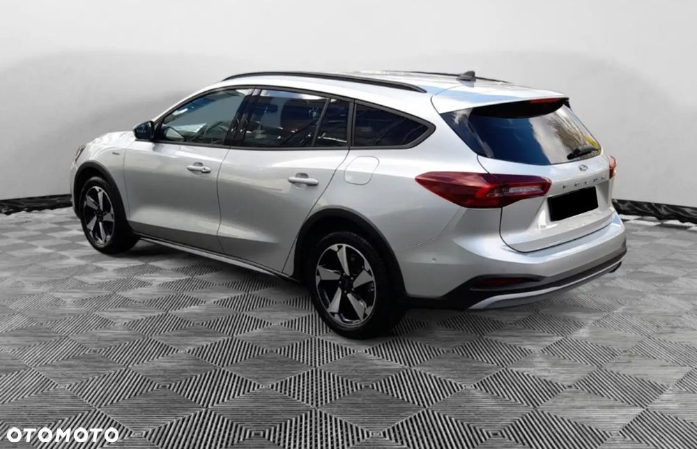 Ford Focus 1.0 EcoBoost mHEV Active X - 4