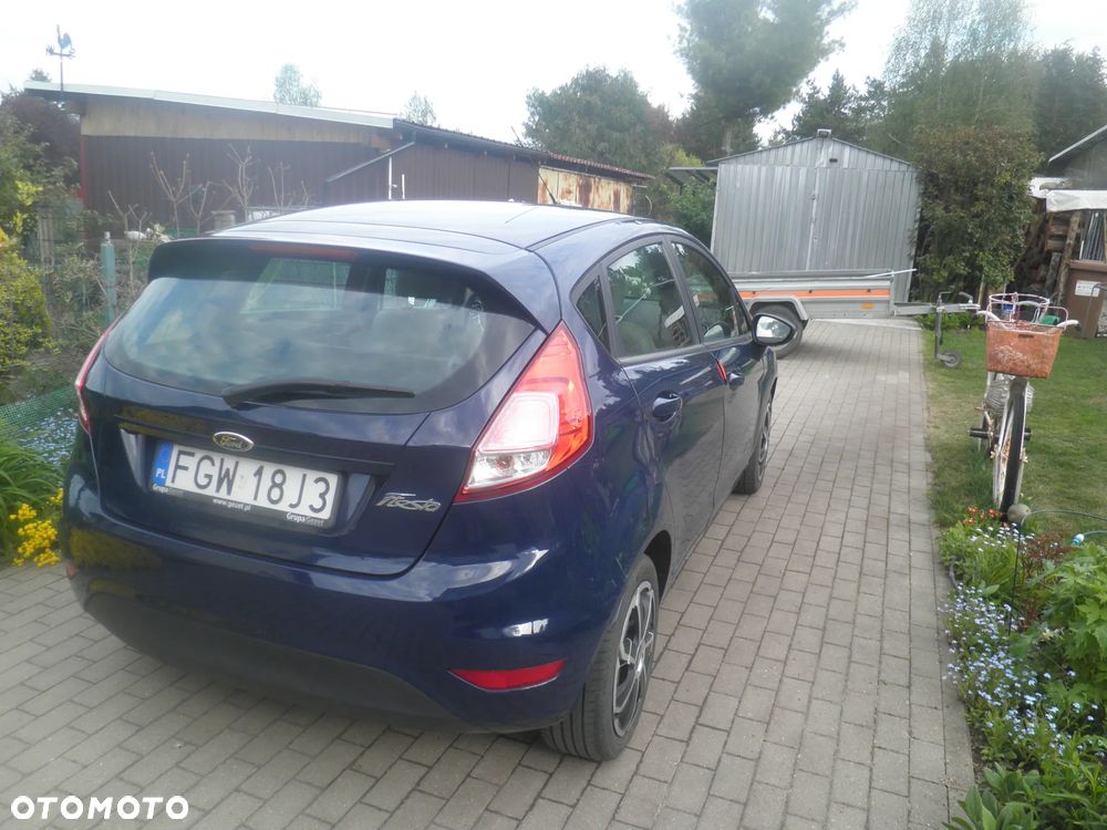Ford Fiesta 1.25 Trend - 12