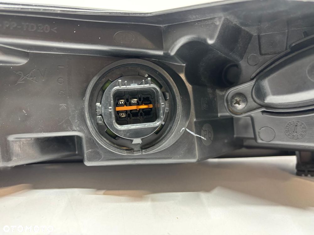 Hyundai Bayon Lampa Led DRL Lewa Przód Przednia 92207-Q0500 - 8