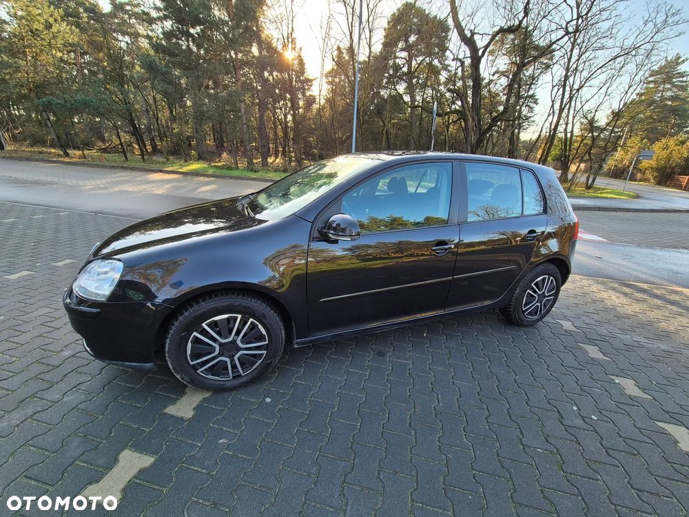 Volkswagen Golf 2.0 FSI Comfortline - 9