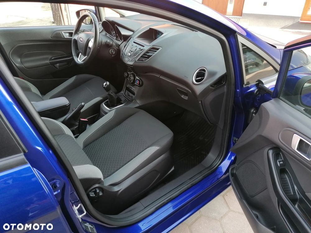 Ford Fiesta - 13