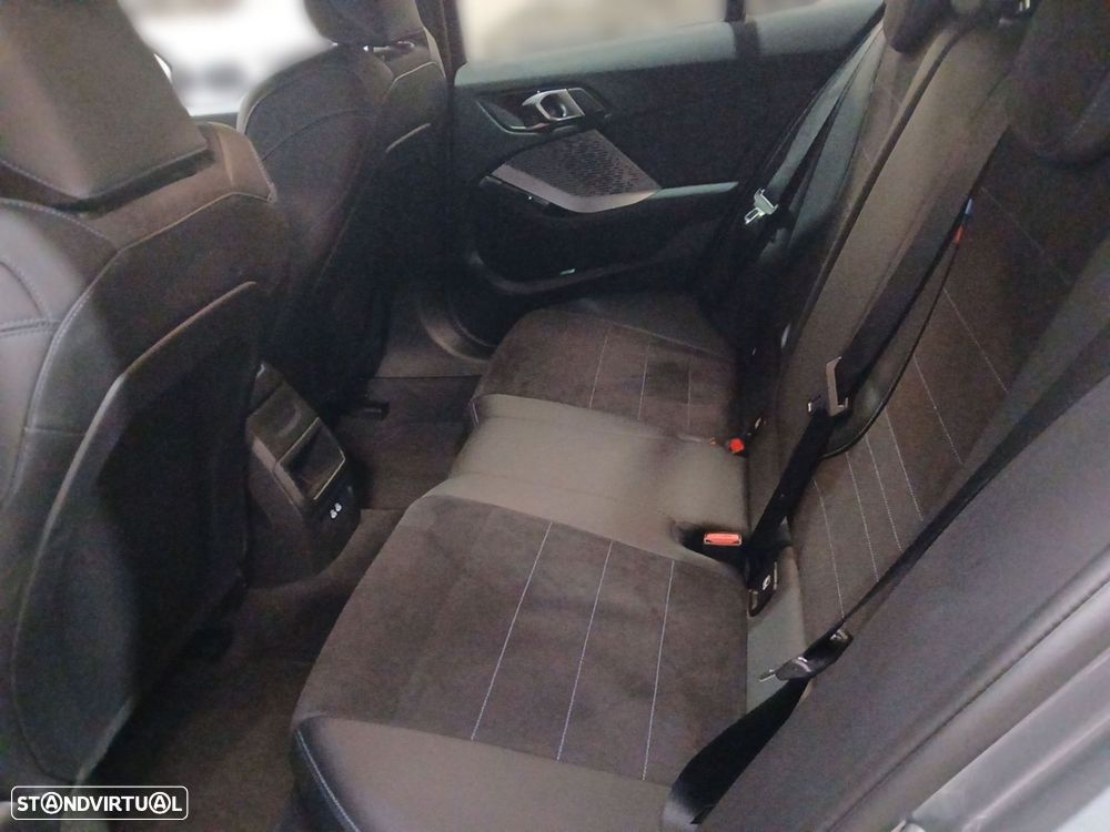 BMW 116 Pack Desportivo M - 13