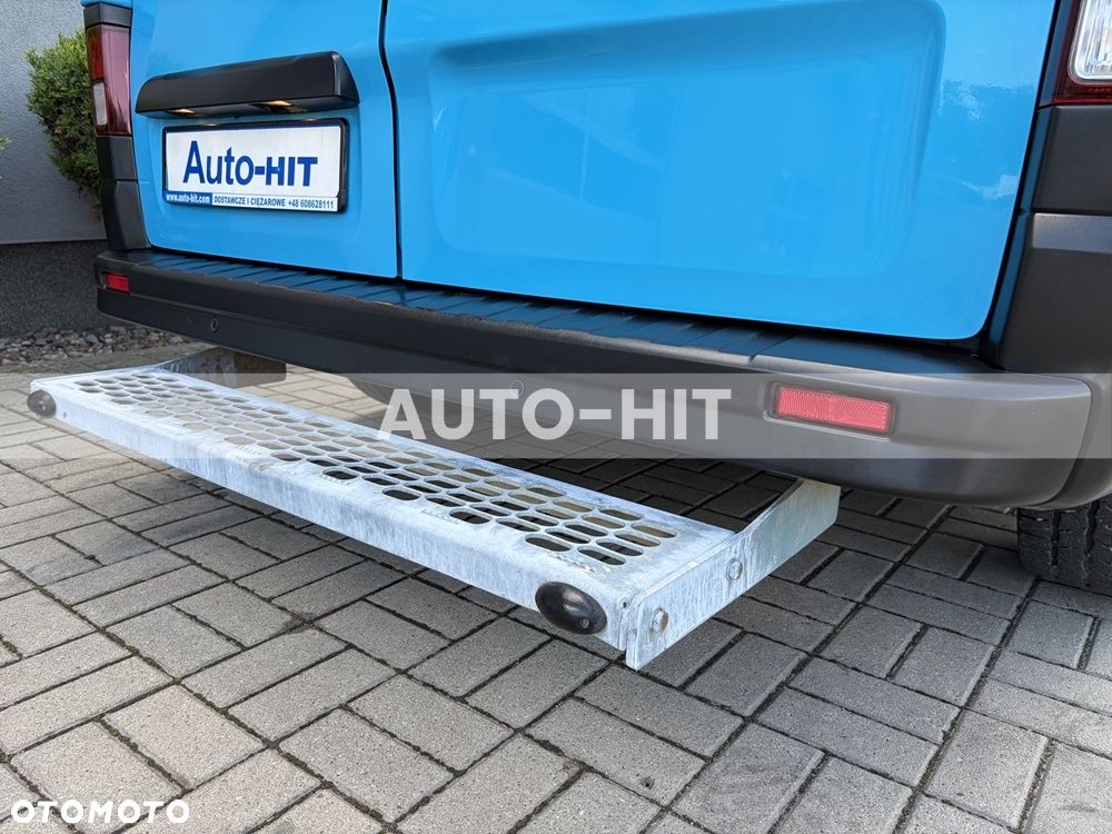 Renault Trafic - 18