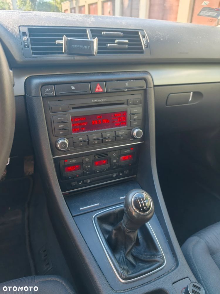 Audi A4 Limousine 1.9 TDI - 12