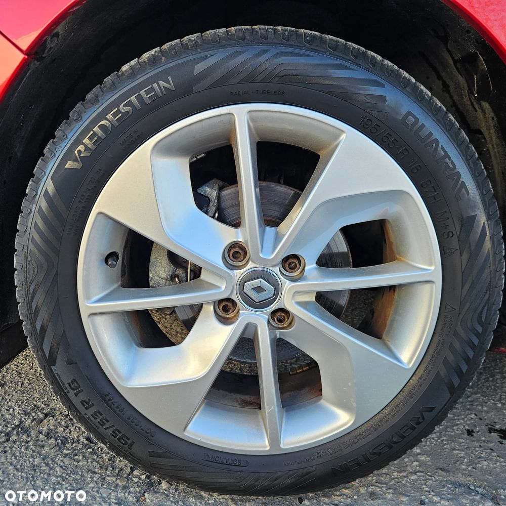 Renault Clio 1.2 16V 75 LIMITED - 22