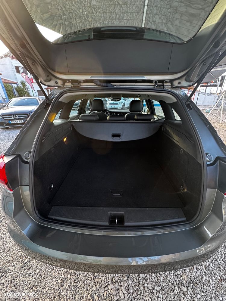 Opel Astra Sports Tourer - 15