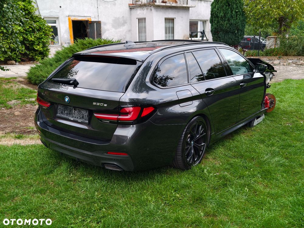 BMW Seria 5 530e xDrive M Sport sport - 5
