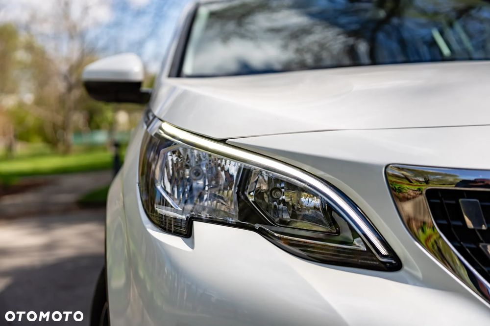 Peugeot 3008 BlueHDi 120 Stop & Start EAT6 Allure - 6
