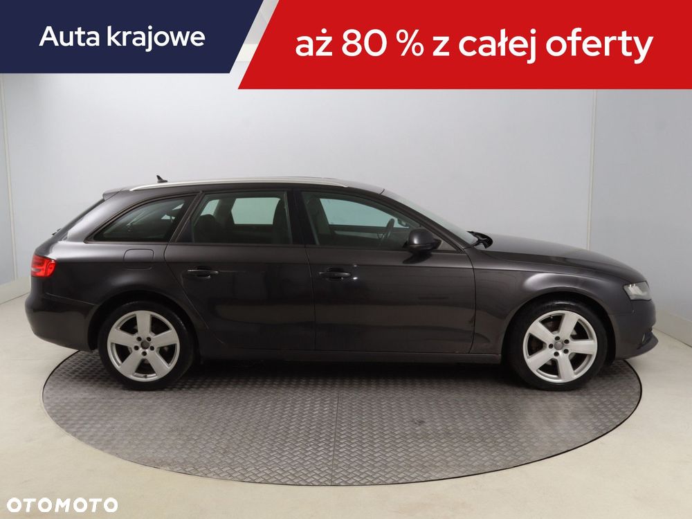 Audi A4 Avant - 8
