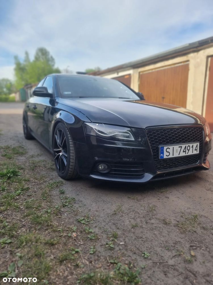 Audi A4 Limousine - 28
