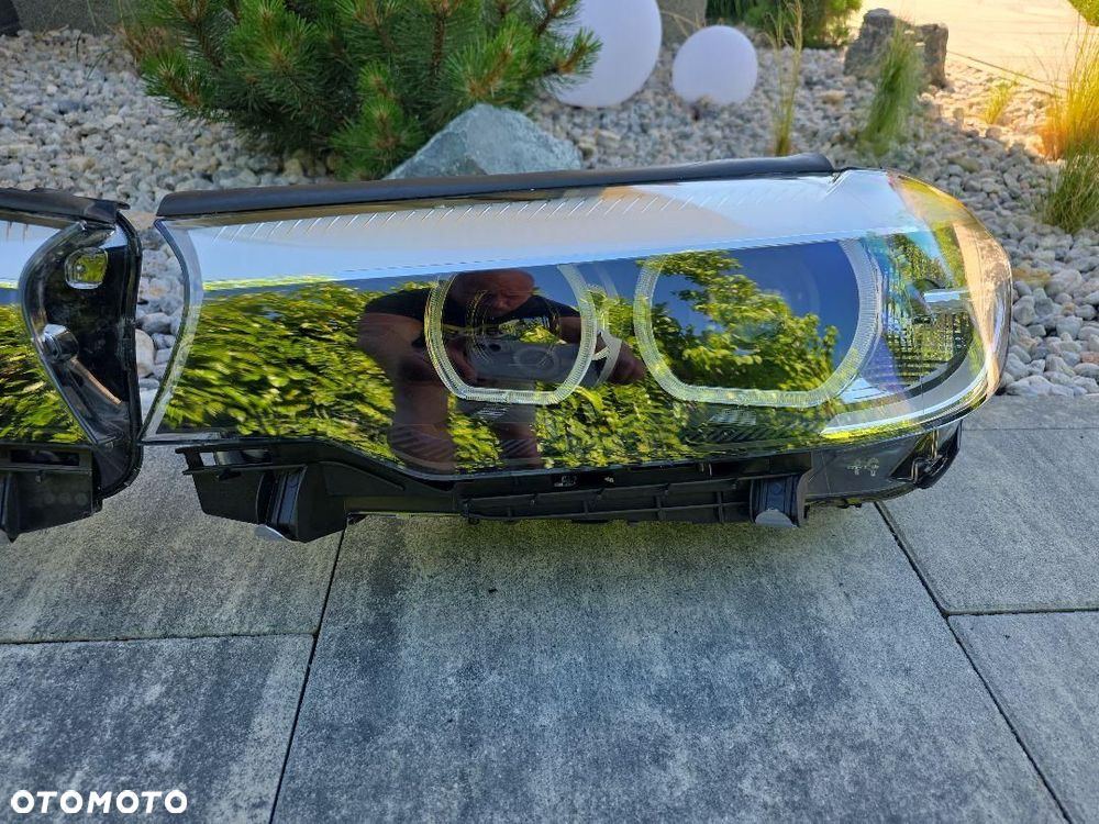 BMW 5 G30 G31 Lampy przód Full Led Basic Led 7439183-04 7439184-04 - 3
