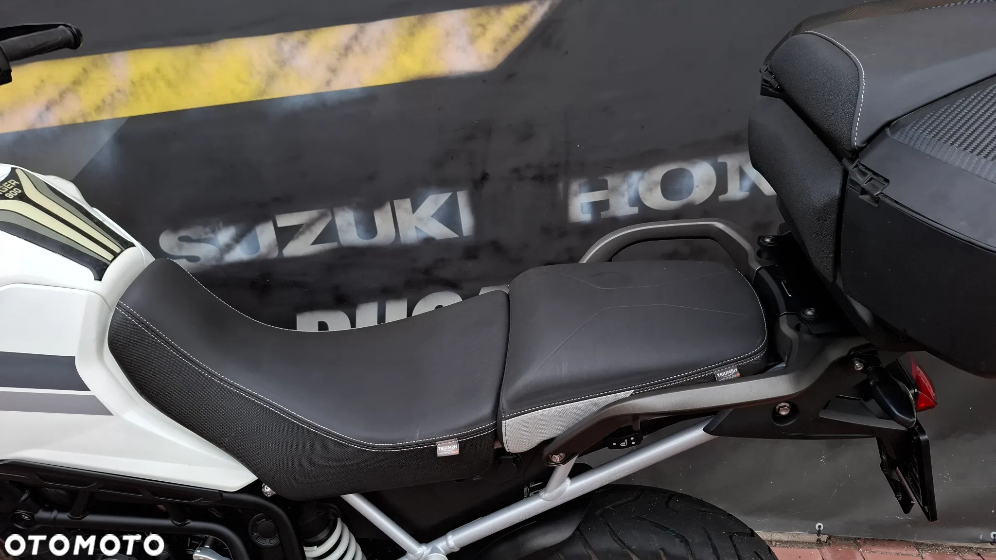 Triumph Tiger - 21