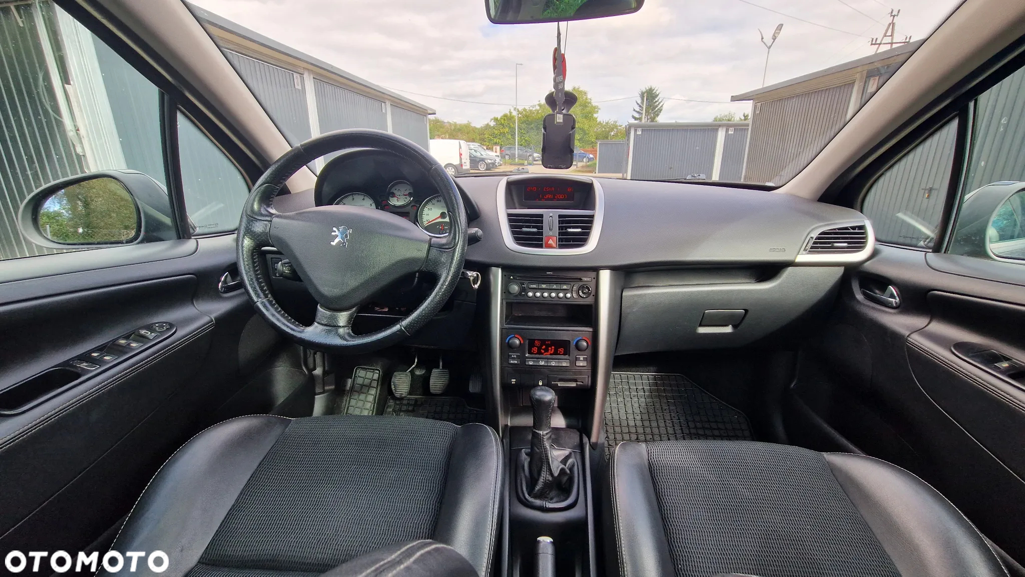 Peugeot 207 Outdoor 1.6 - 19