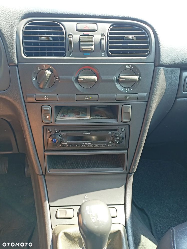 Volvo S40 - 10