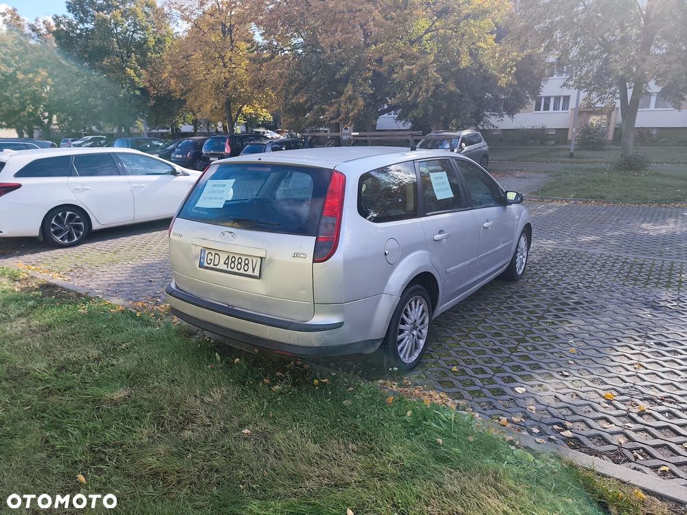 Ford Focus 1.6 TDCi DPF Silver Magic - 3