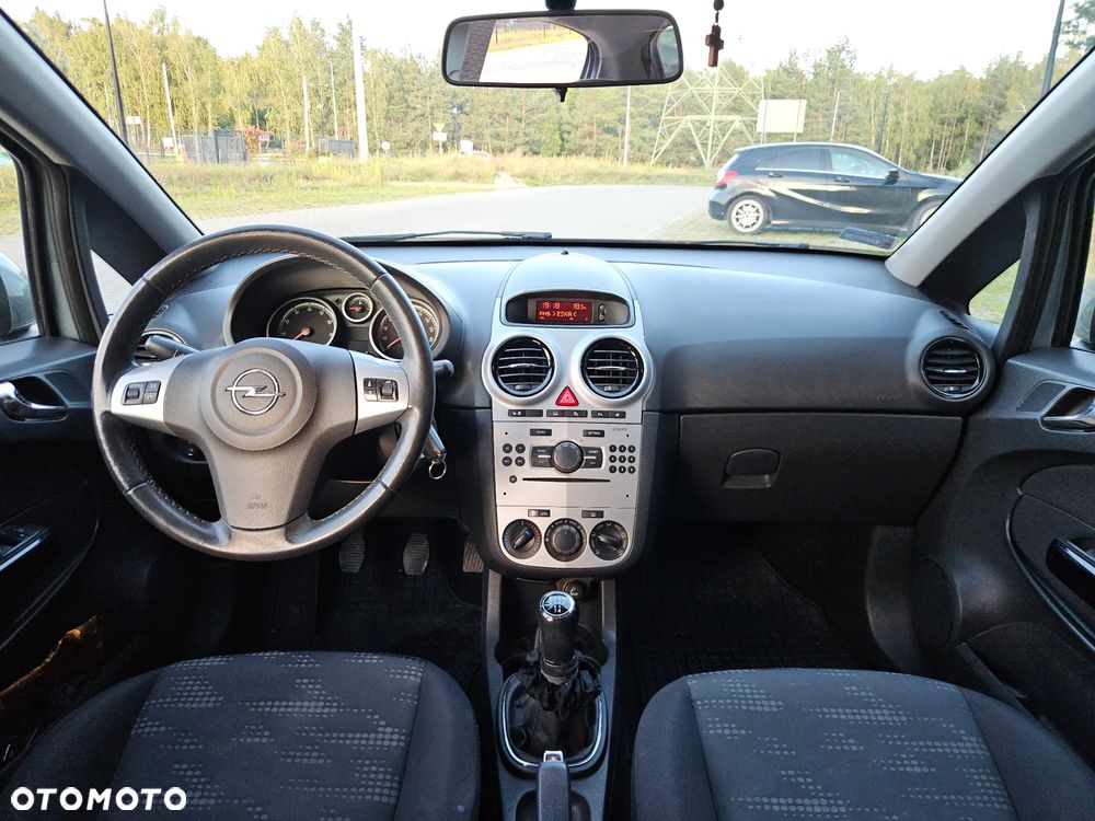 Opel Corsa - 12