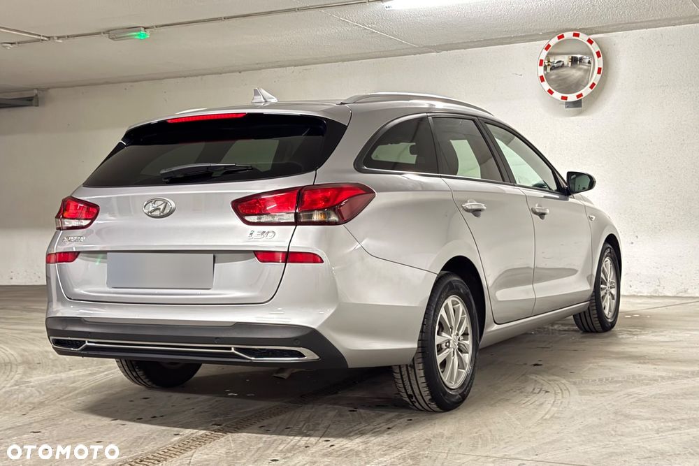 Hyundai i30 1.0 T-GDI Modern - 25