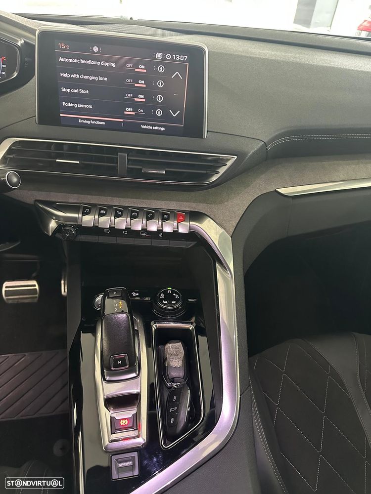 Peugeot 5008 BlueHDI 180 EAT8 GT - 10