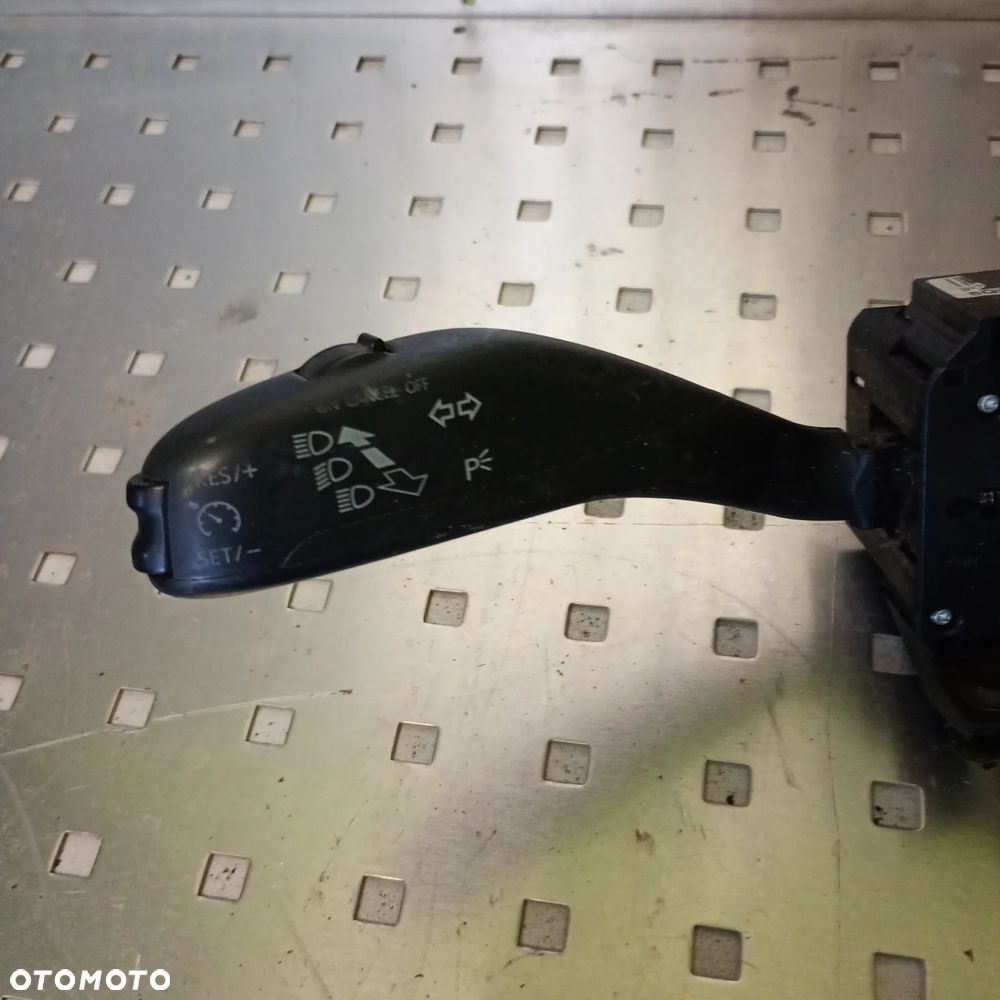 Manetki przełączniki zespolone Polo T5 tempomat - 4