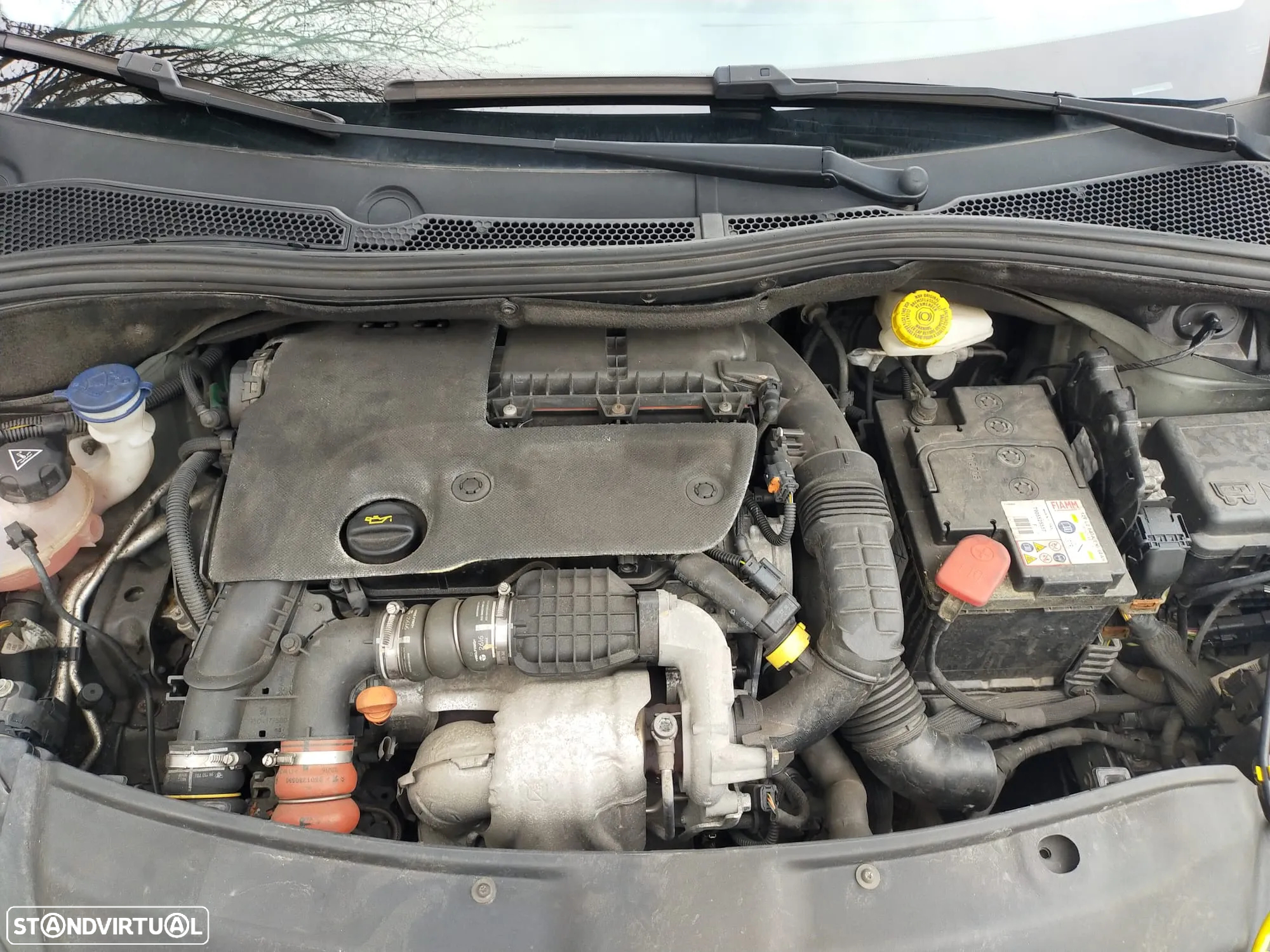 Peugeot 208 1.6 BlueHDi Style - 23