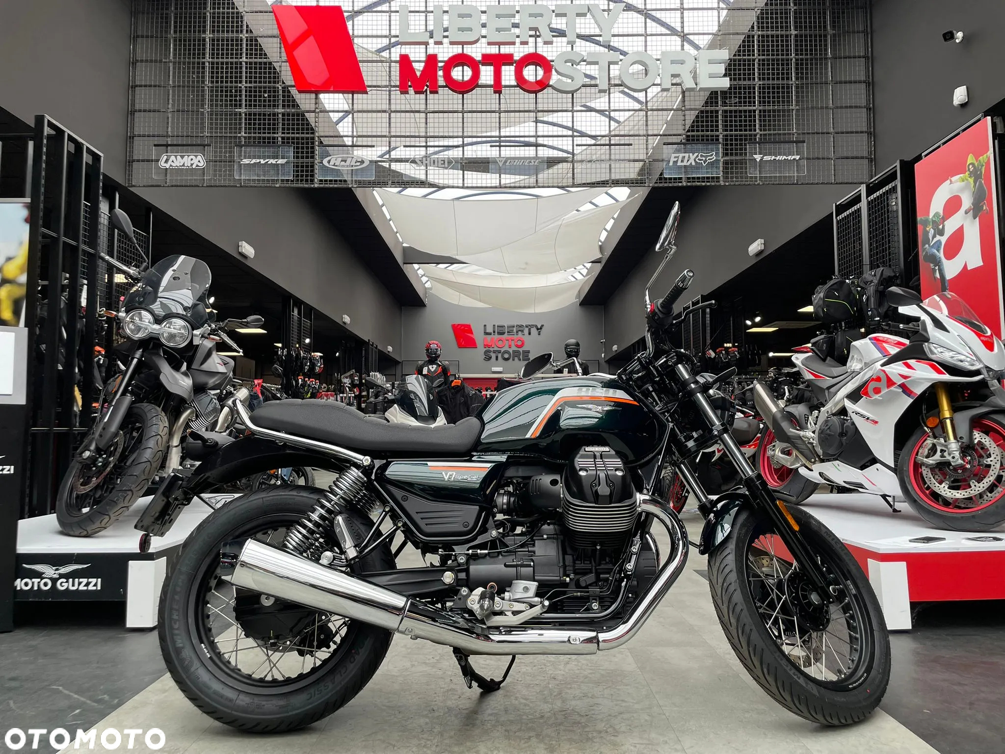 Moto Guzzi V7 - 2