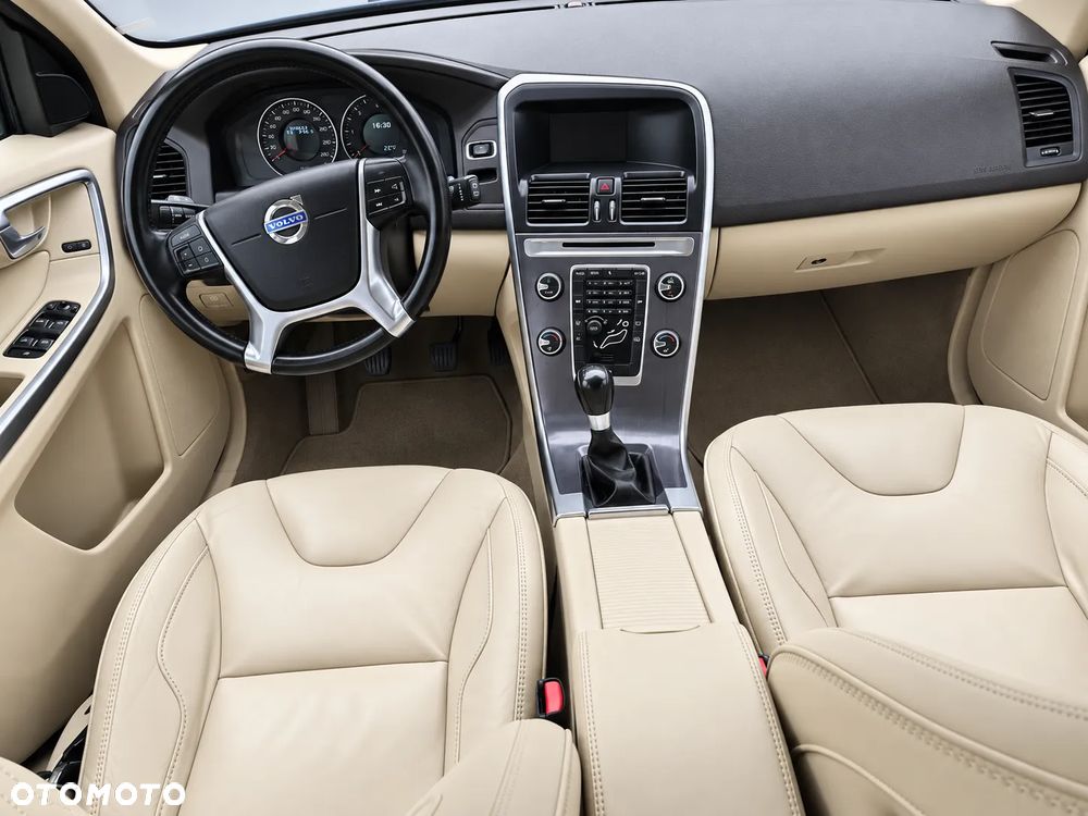 Volvo XC 60 D4 RDesign - 20