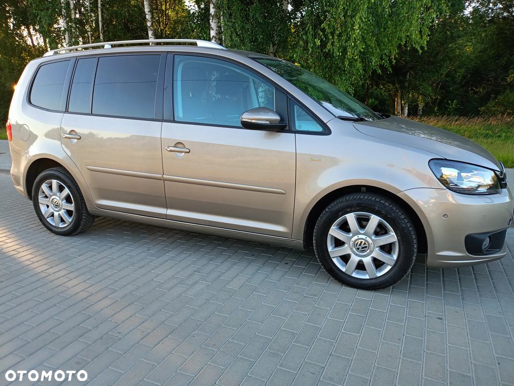 Volkswagen Touran 1.6 TDI DPF BlueMotion Technology Cup - 2