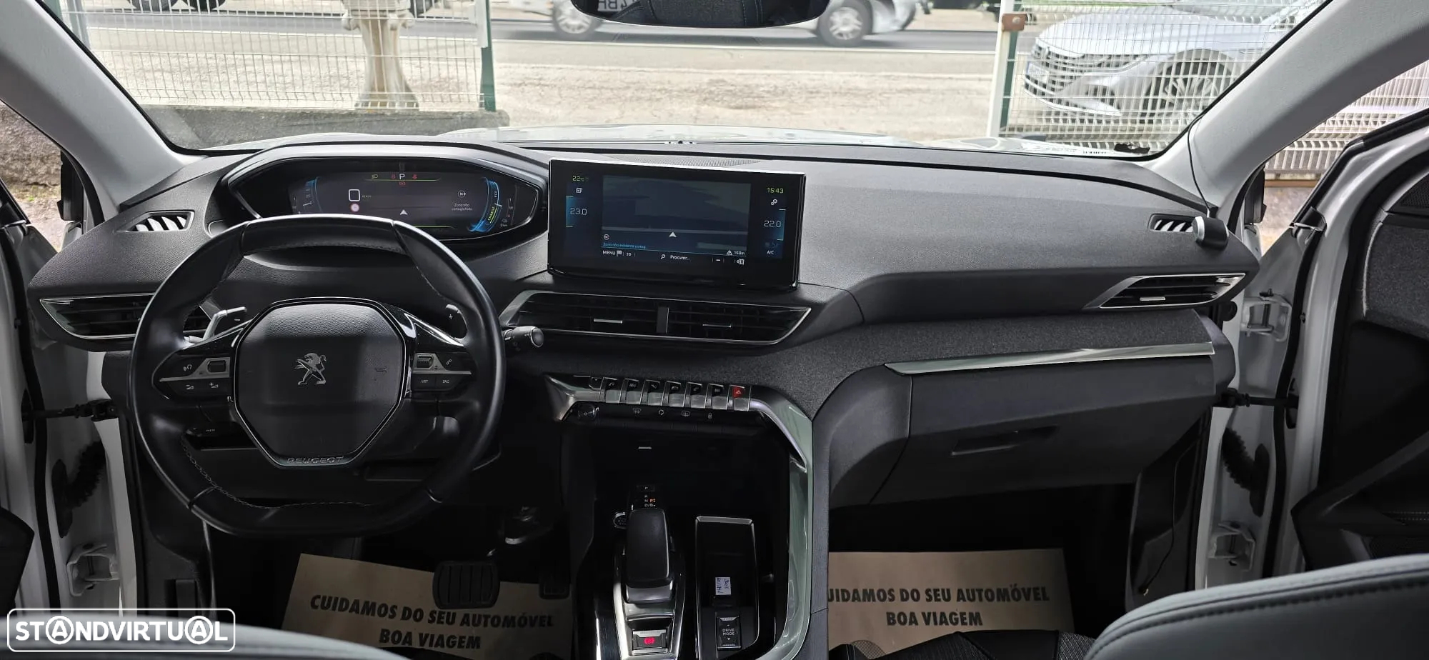 Peugeot 3008 1.6 Hybrid Allure Pack e-EAT8 - 24