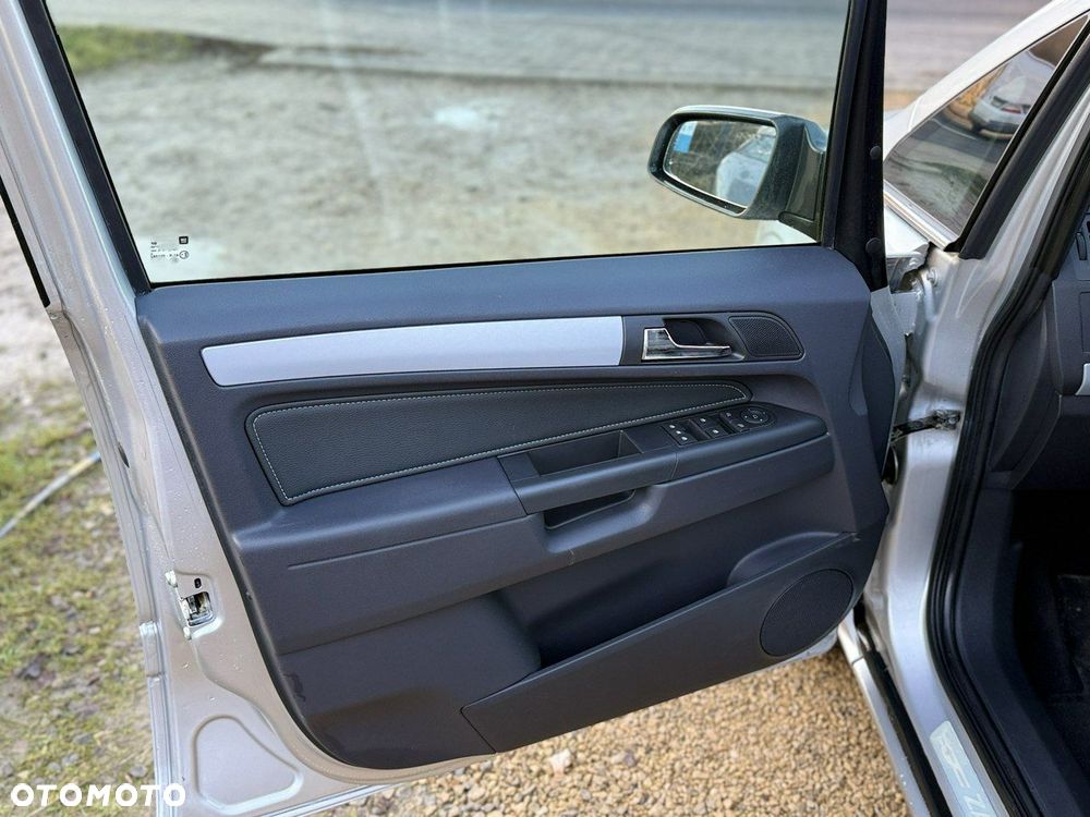 Opel Zafira - 9