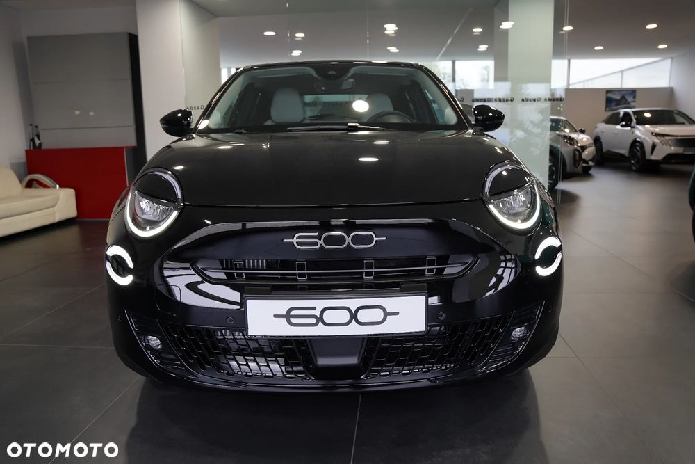 Fiat 600 1.2 Turbo Hybrid La Prima eDCT - 4
