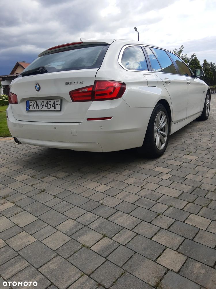 BMW Seria 5 520d - 11