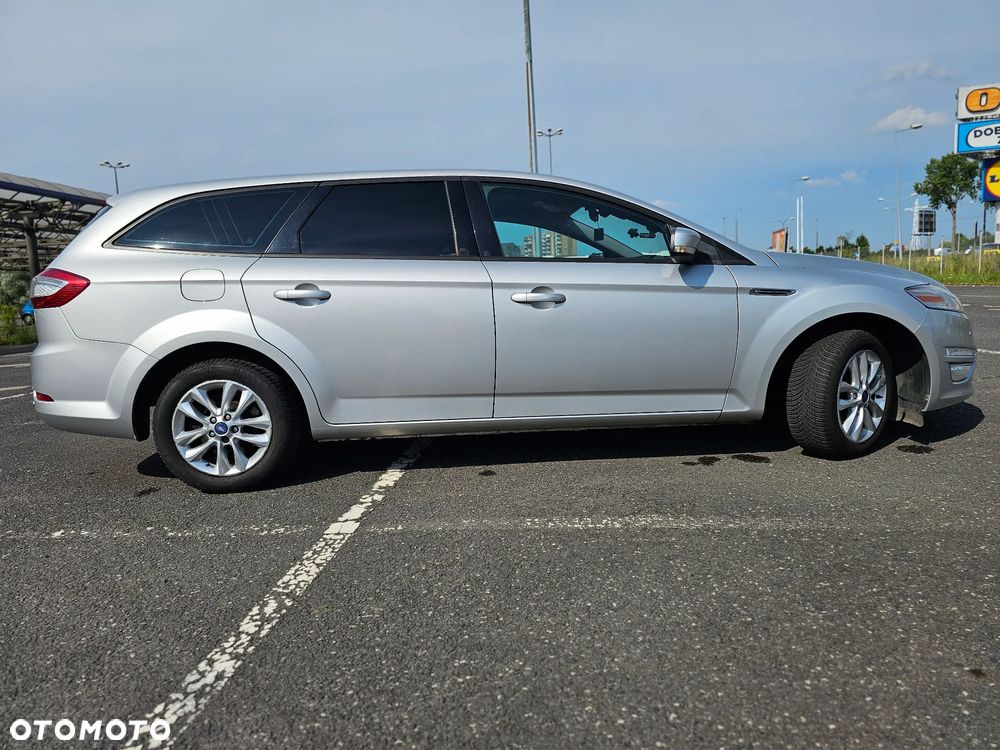 Ford Mondeo 2.0 TDCi Ambiente - 27